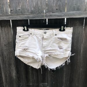 Vintage white amuse short shorts